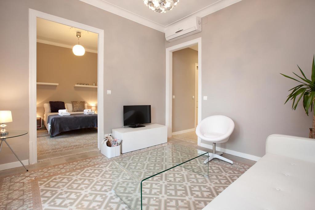 Enjoy Apartments Sofia Barcelona Kamer foto