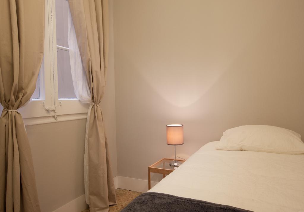 Enjoy Apartments Sofia Barcelona Kamer foto