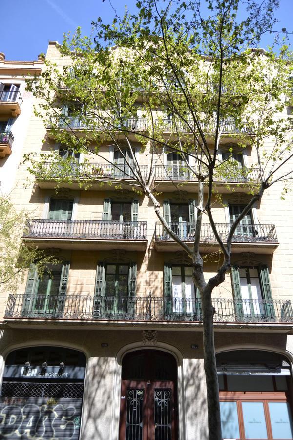 Enjoy Apartments Sofia Barcelona Buitenkant foto